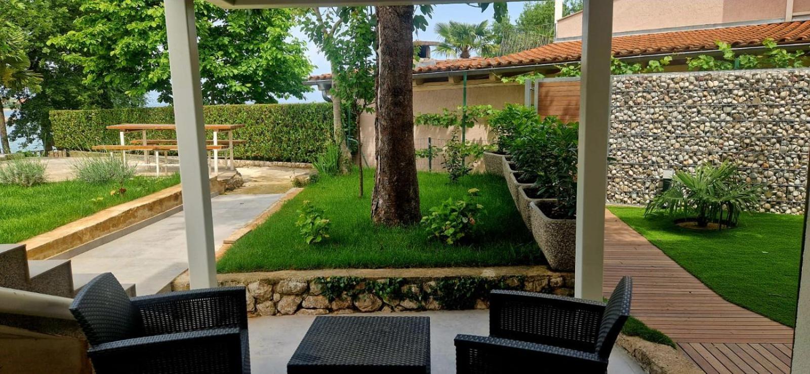 Studio Malinska, 30M From The Beach Ngoại thất bức ảnh